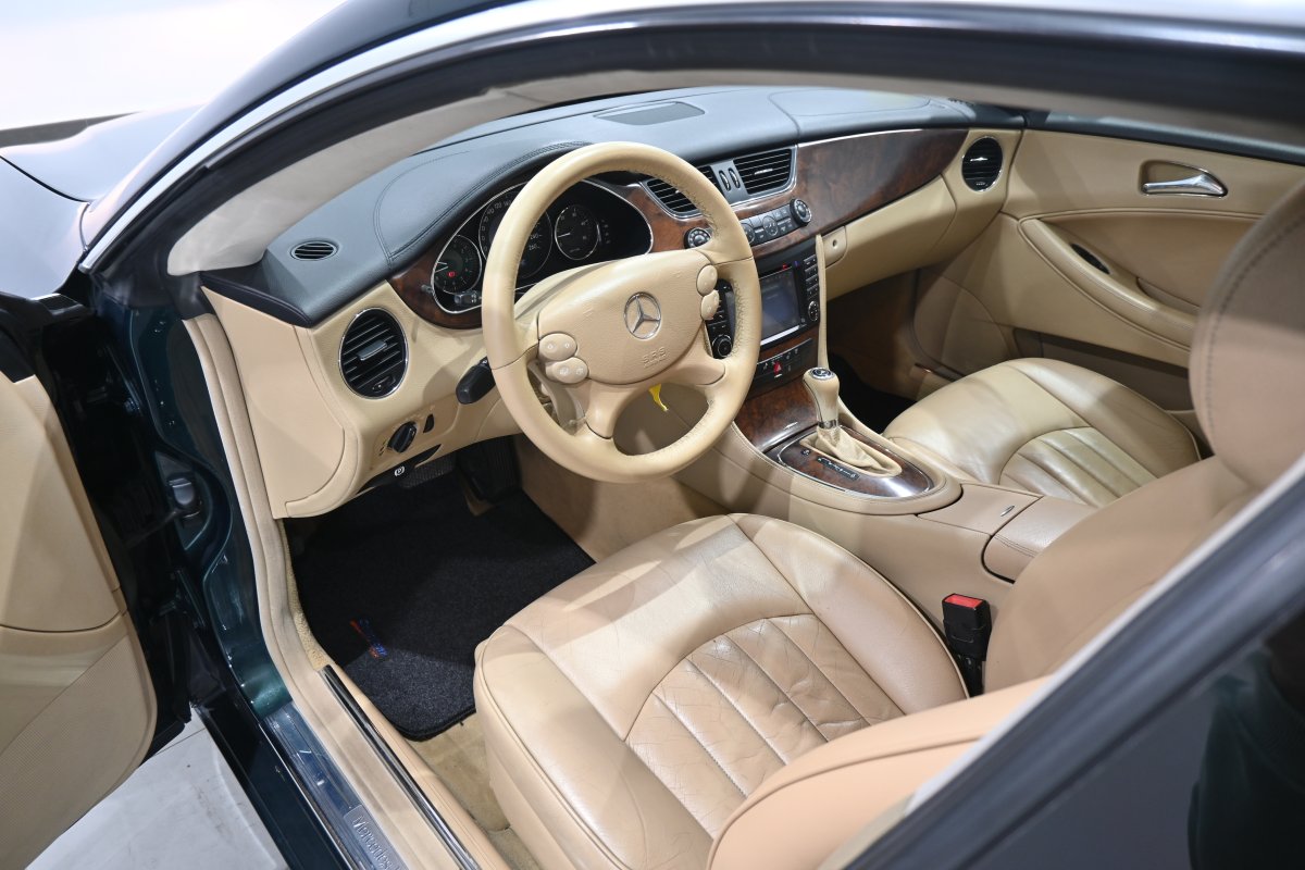 Foto Mercedes-Benz CLS 9