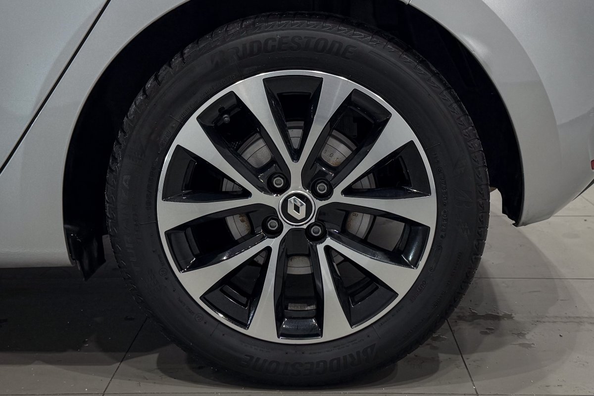 Foto Renault Clio 27