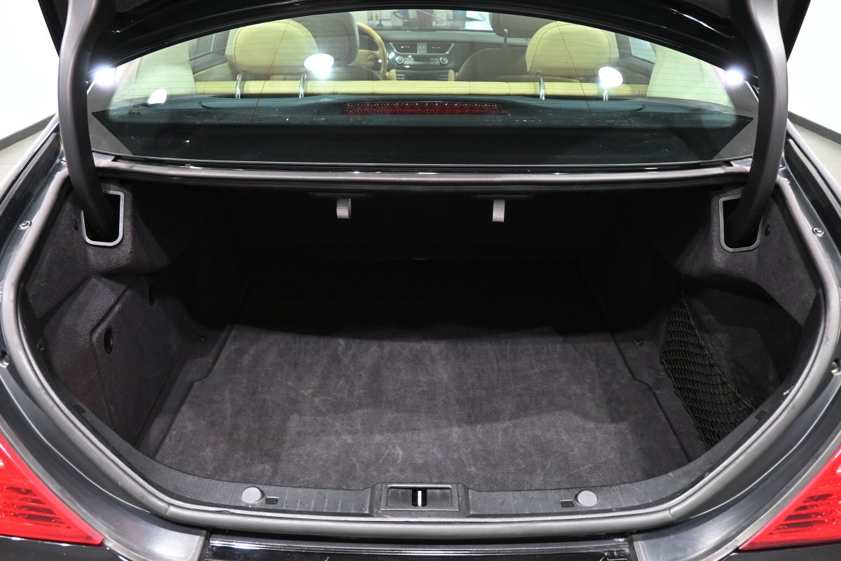 Foto Mercedes-Benz CLS 8