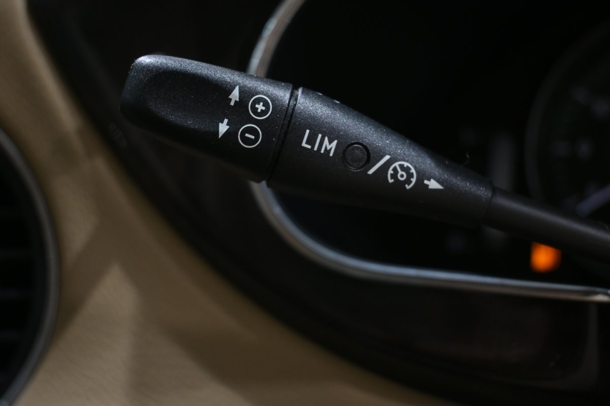 Foto Mercedes-Benz CLS 24