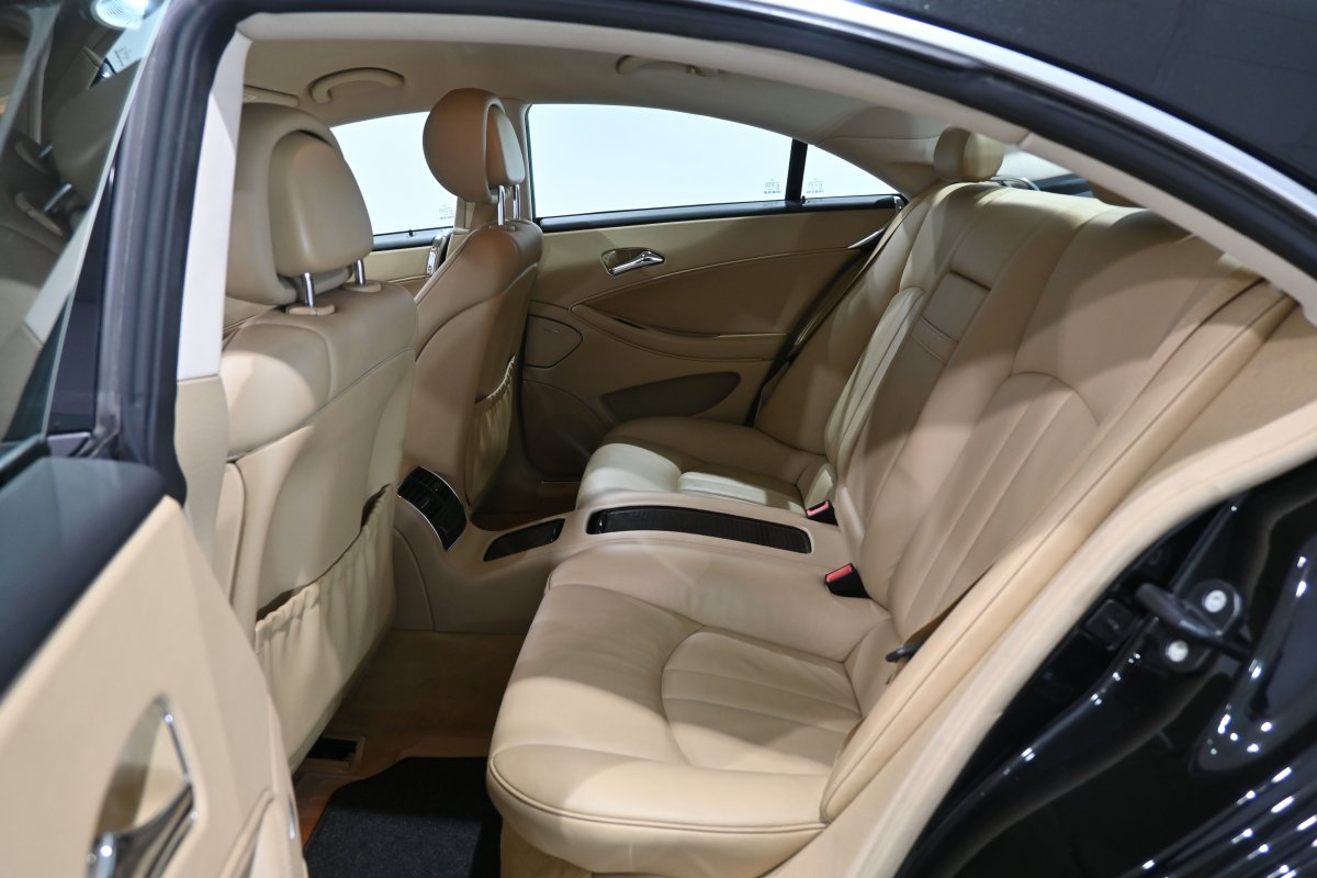 Foto Mercedes-Benz CLS 11