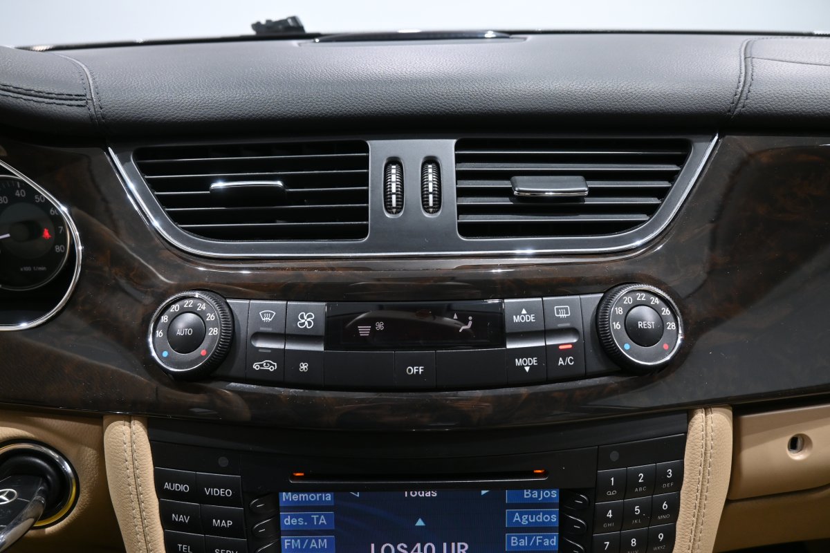 Foto Mercedes-Benz CLS 17