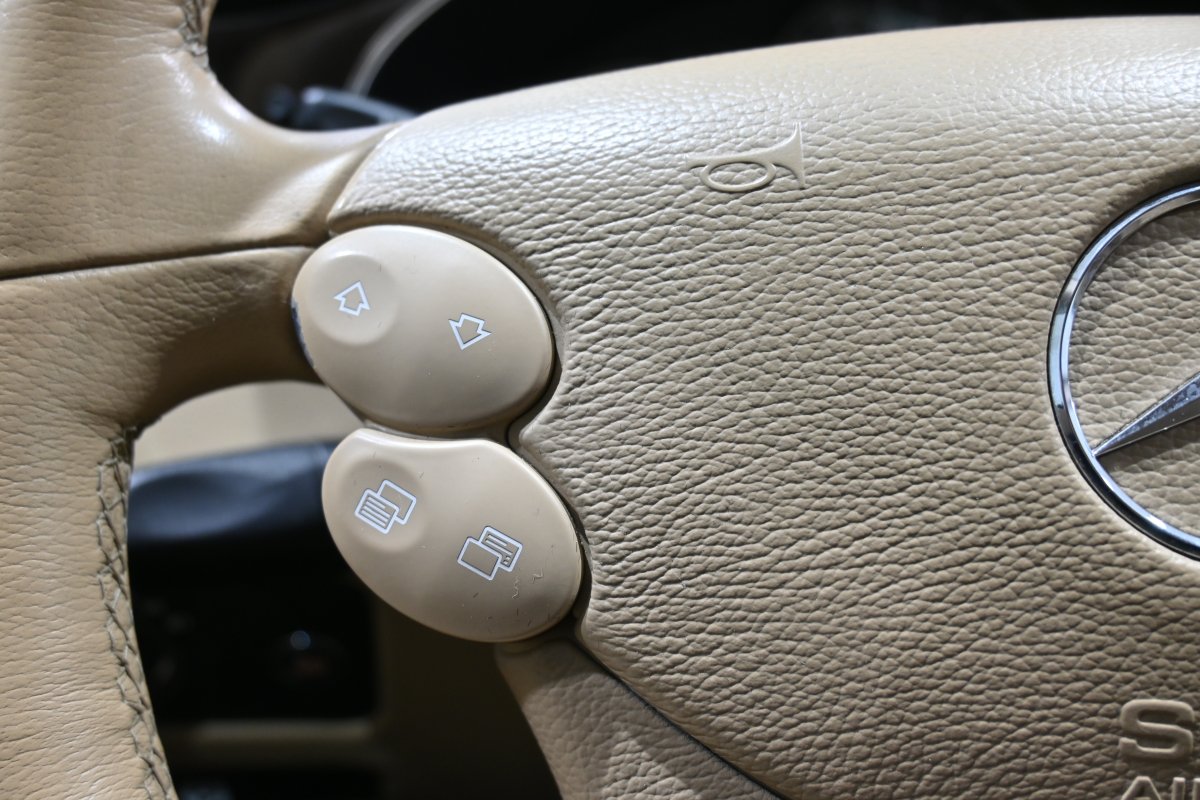 Foto Mercedes-Benz CLS 21