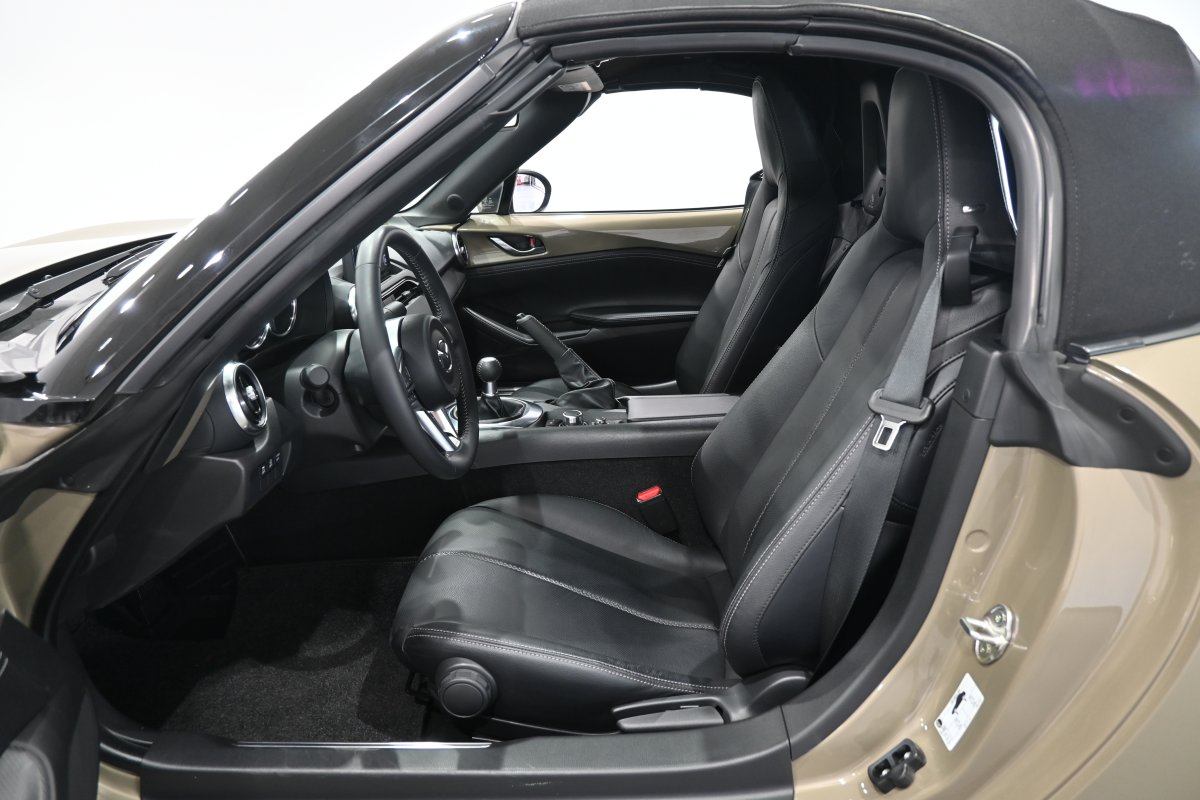Foto Mazda MX5 16