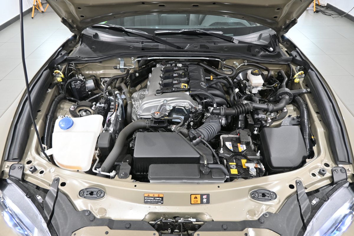 Foto Mazda MX5 13