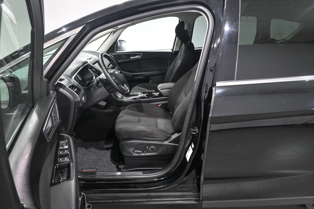 Foto Ford S-Max 12