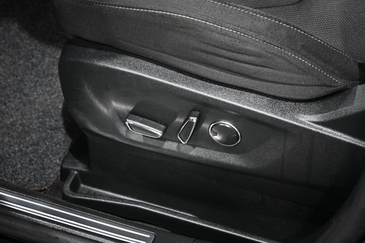 Foto Ford S-Max 32