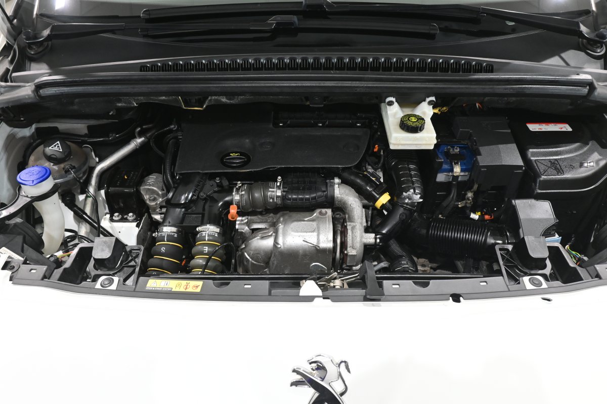 Foto Peugeot 5008 7