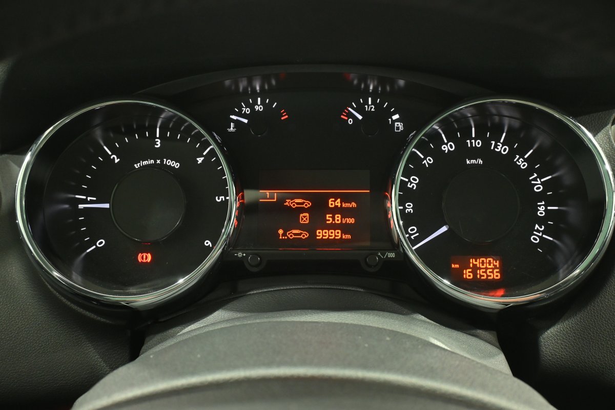 Foto Peugeot 5008 15