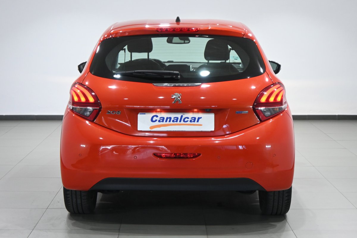 Foto Peugeot 208 5