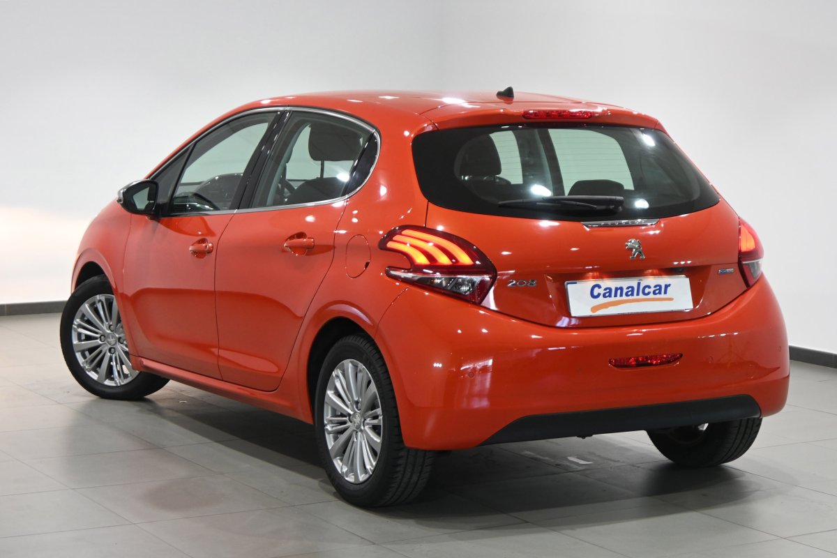 Foto Peugeot 208 6