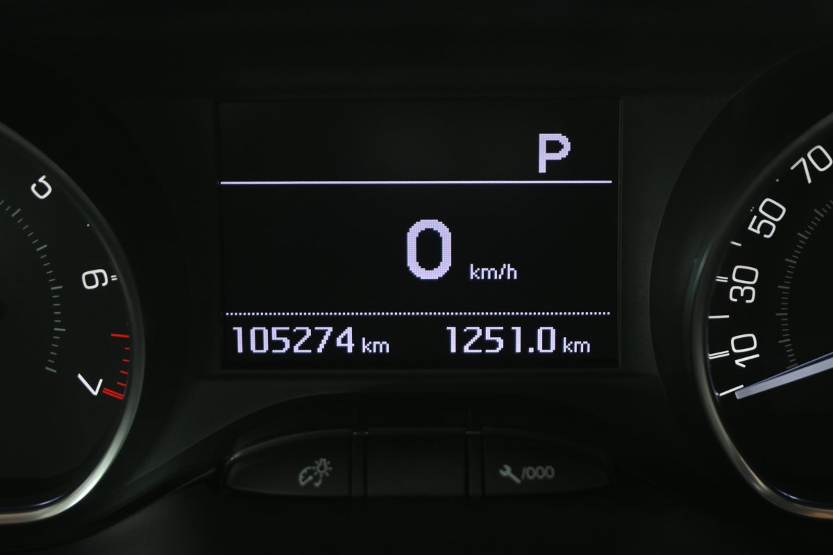 Foto Peugeot 208 12