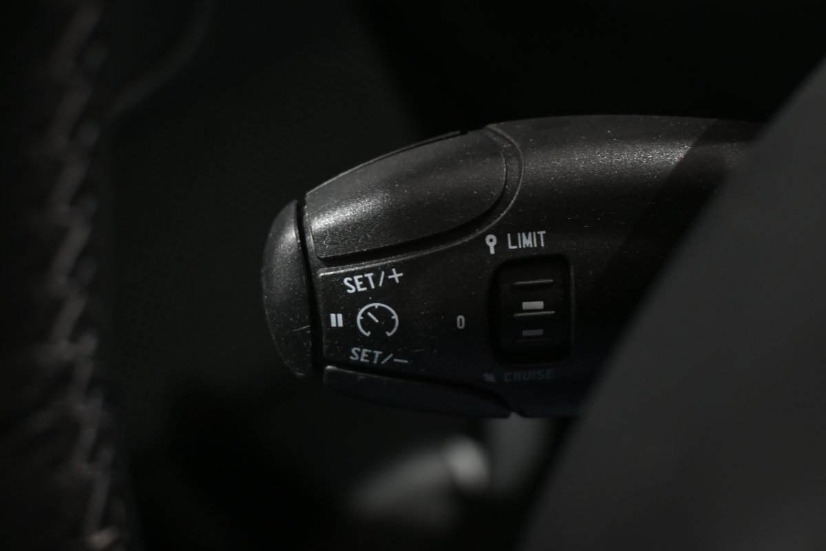 Foto Peugeot 208 25