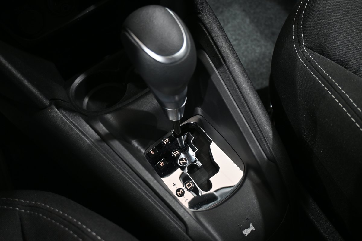 Foto Peugeot 208 21