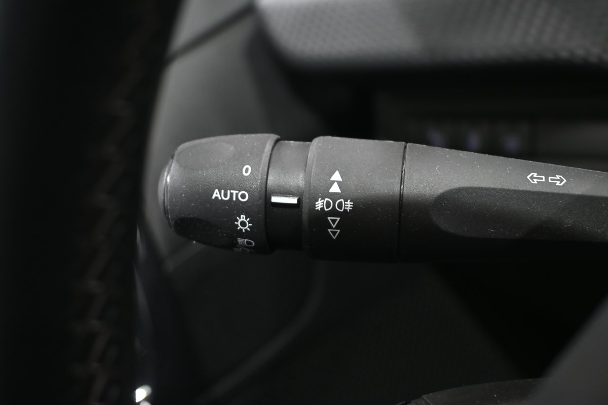 Foto Peugeot 208 24