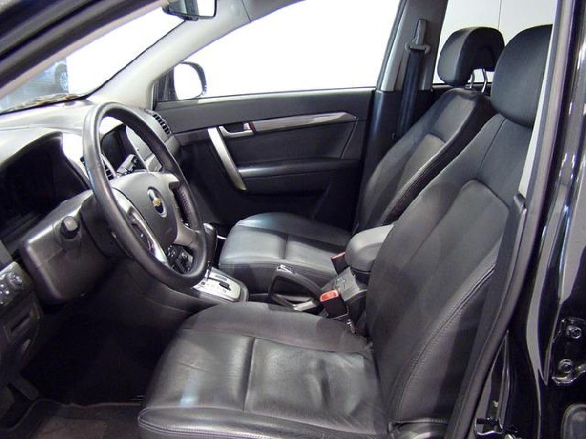 Foto Chevrolet Captiva 9