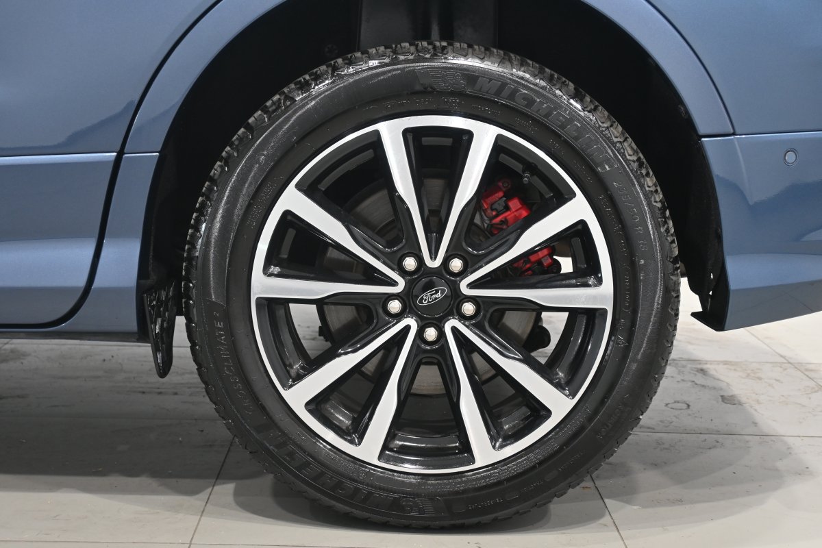 Foto Ford Kuga 31
