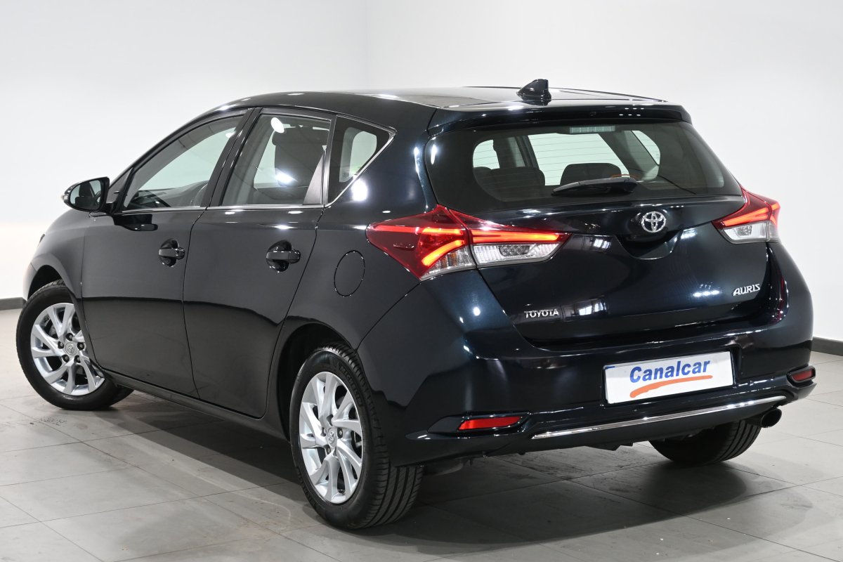 Foto Toyota Auris 6