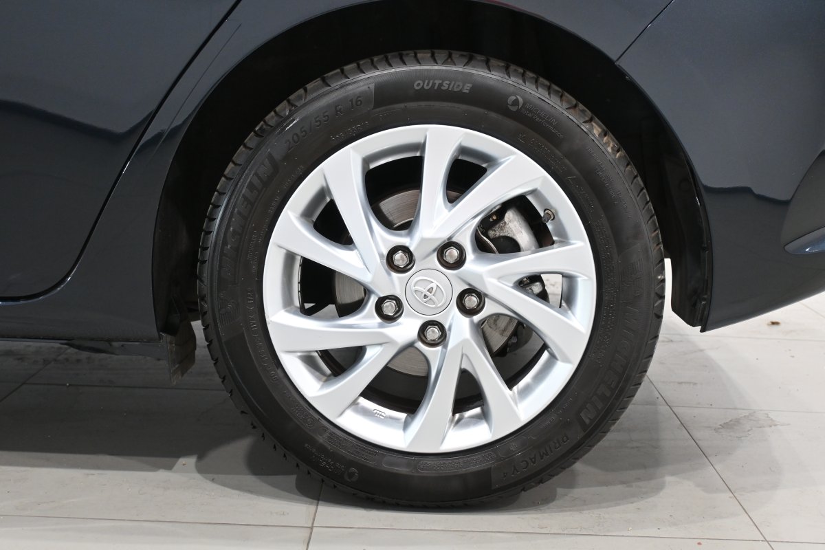 Foto Toyota Auris 29