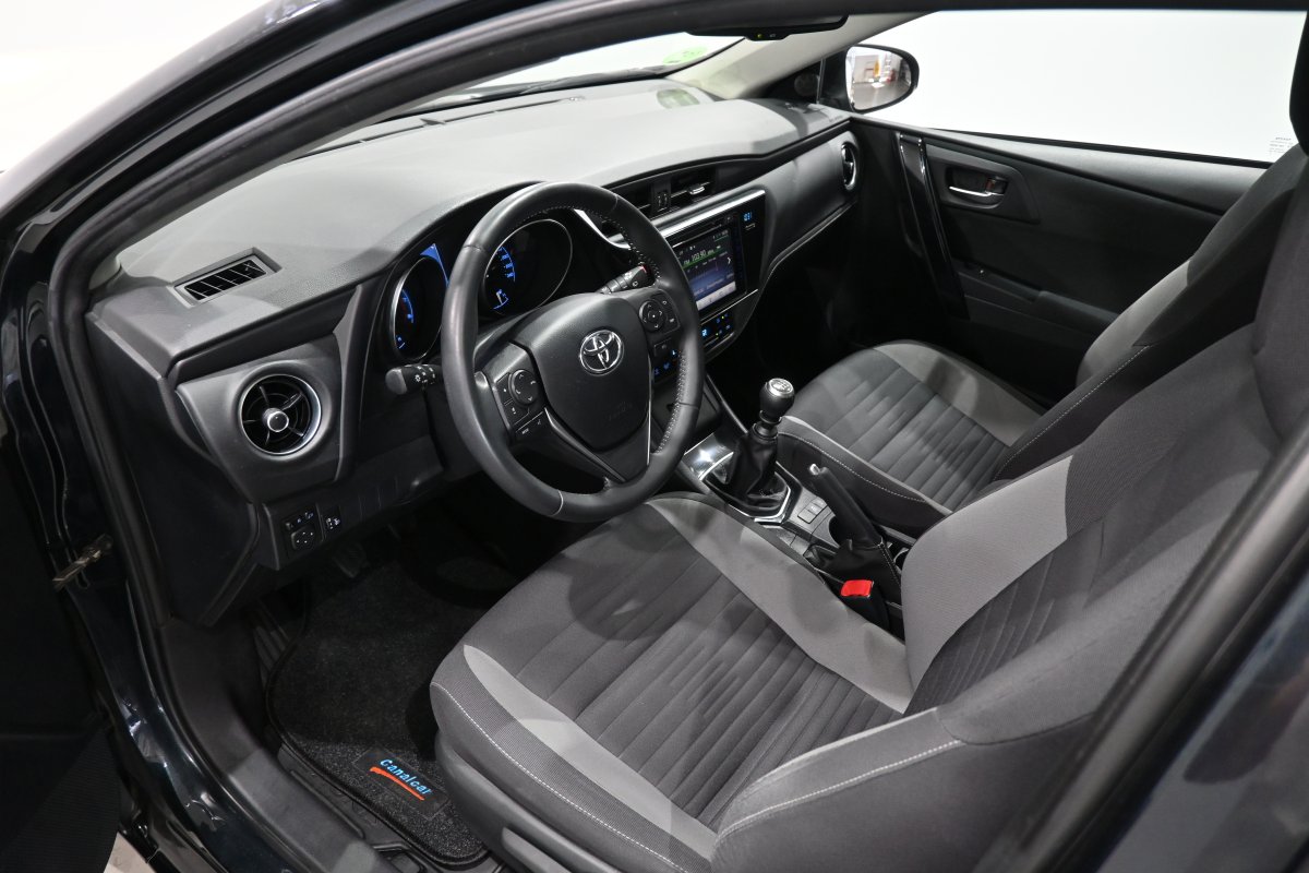 Foto Toyota Auris 9