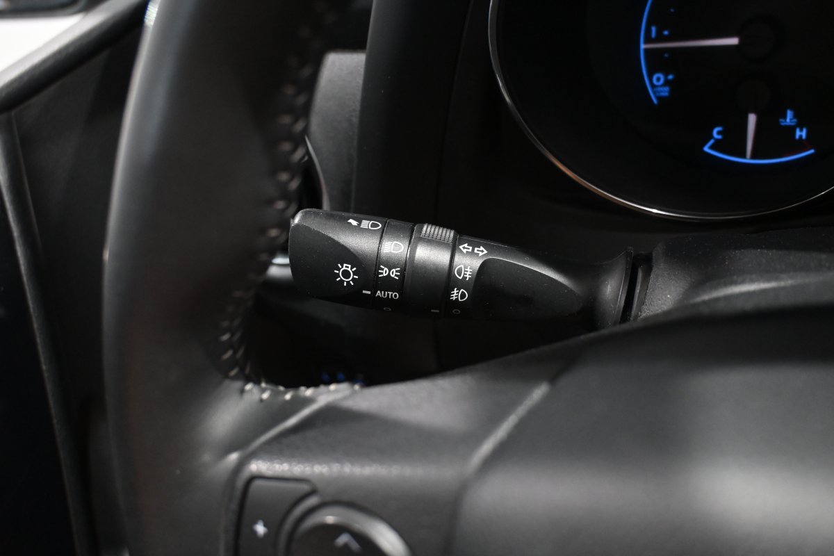 Foto Toyota Auris 25