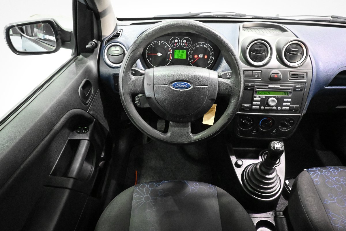 Foto Ford Fiesta 16