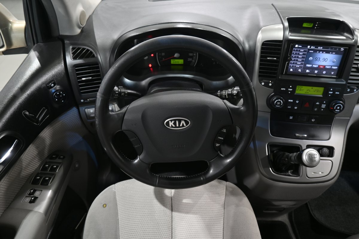 Foto Kia Carnival 18