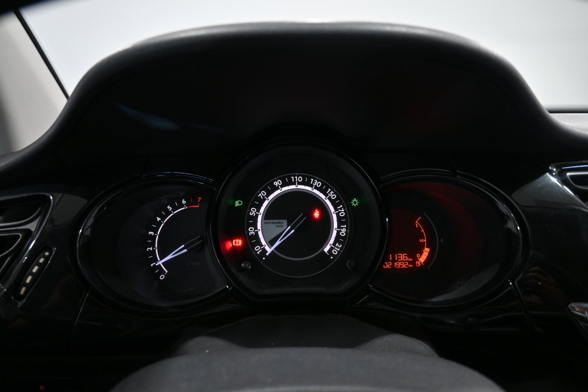 Foto Citroen C3 14