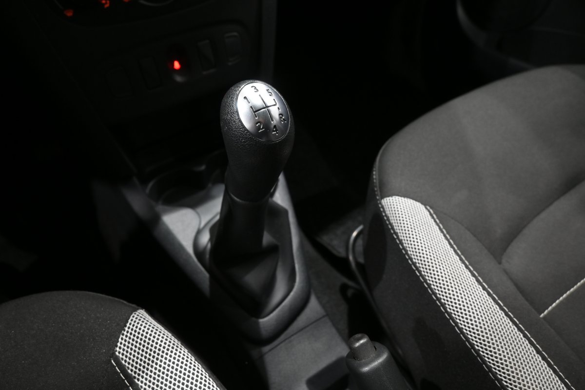 Foto Dacia Sandero 18