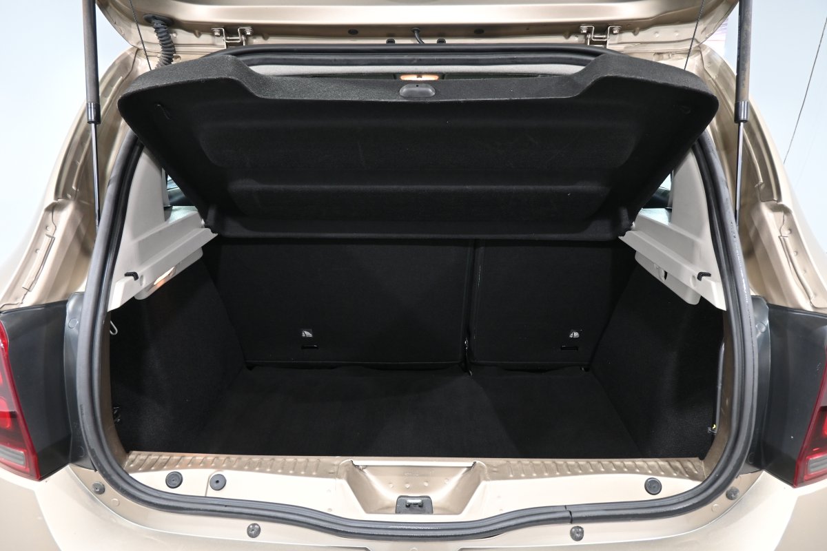 Foto Dacia Sandero 8