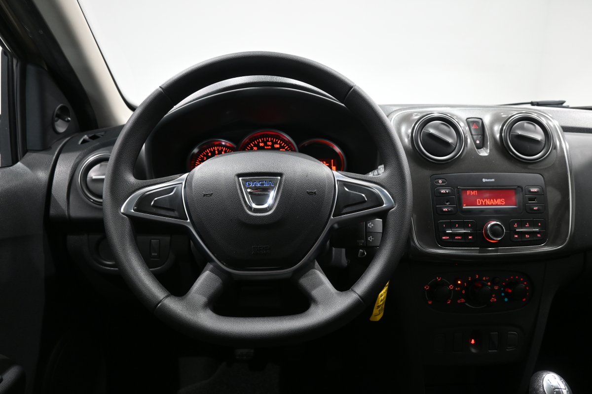 Foto Dacia Sandero 17