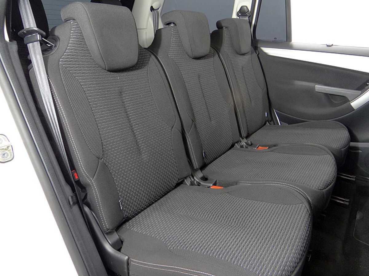 Foto Citroen Grand C4 Picasso 27