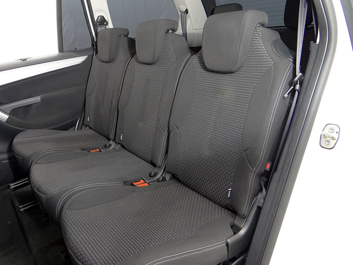 Foto Citroen Grand C4 Picasso 28