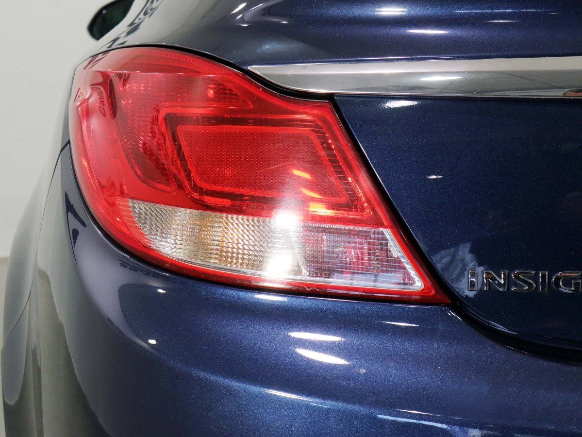 Foto Opel Insignia 9