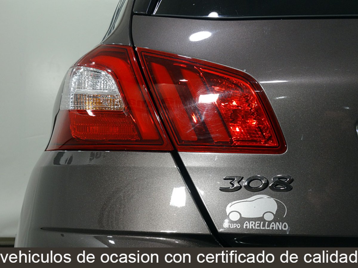 Foto Peugeot 308 9