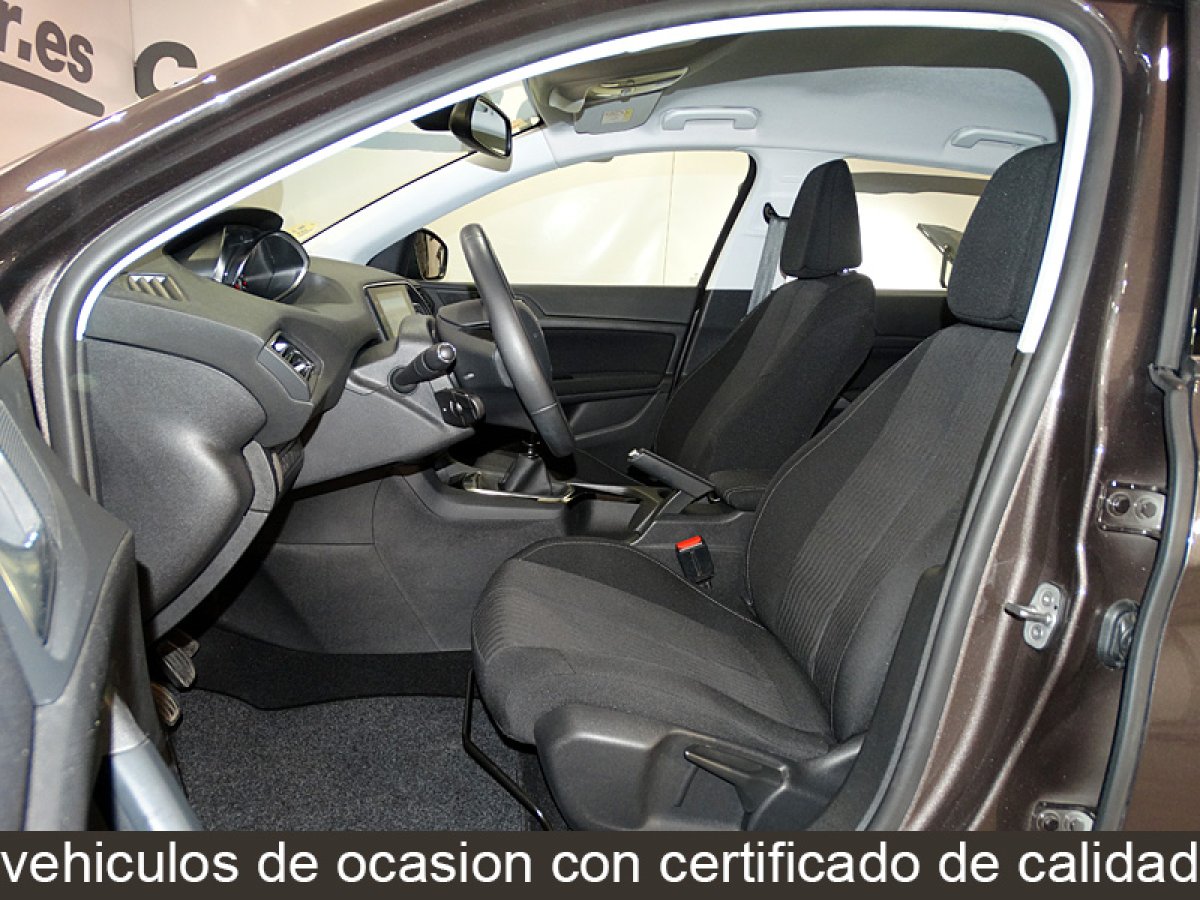 Foto Peugeot 308 14