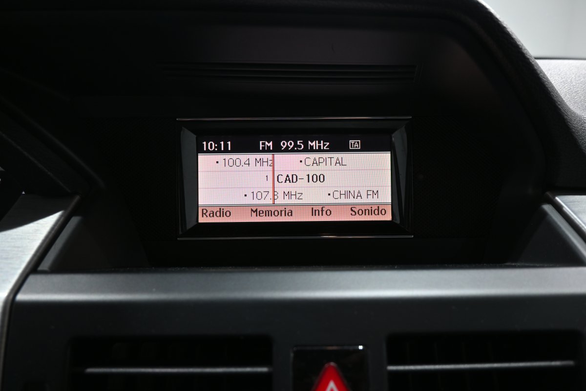 Foto Mercedes-Benz GLK 15