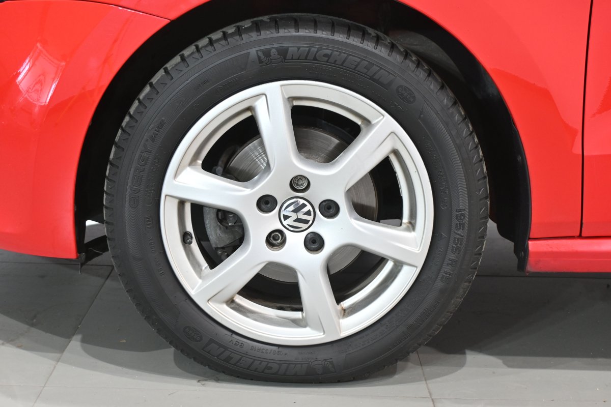 Foto Volkswagen Polo 24