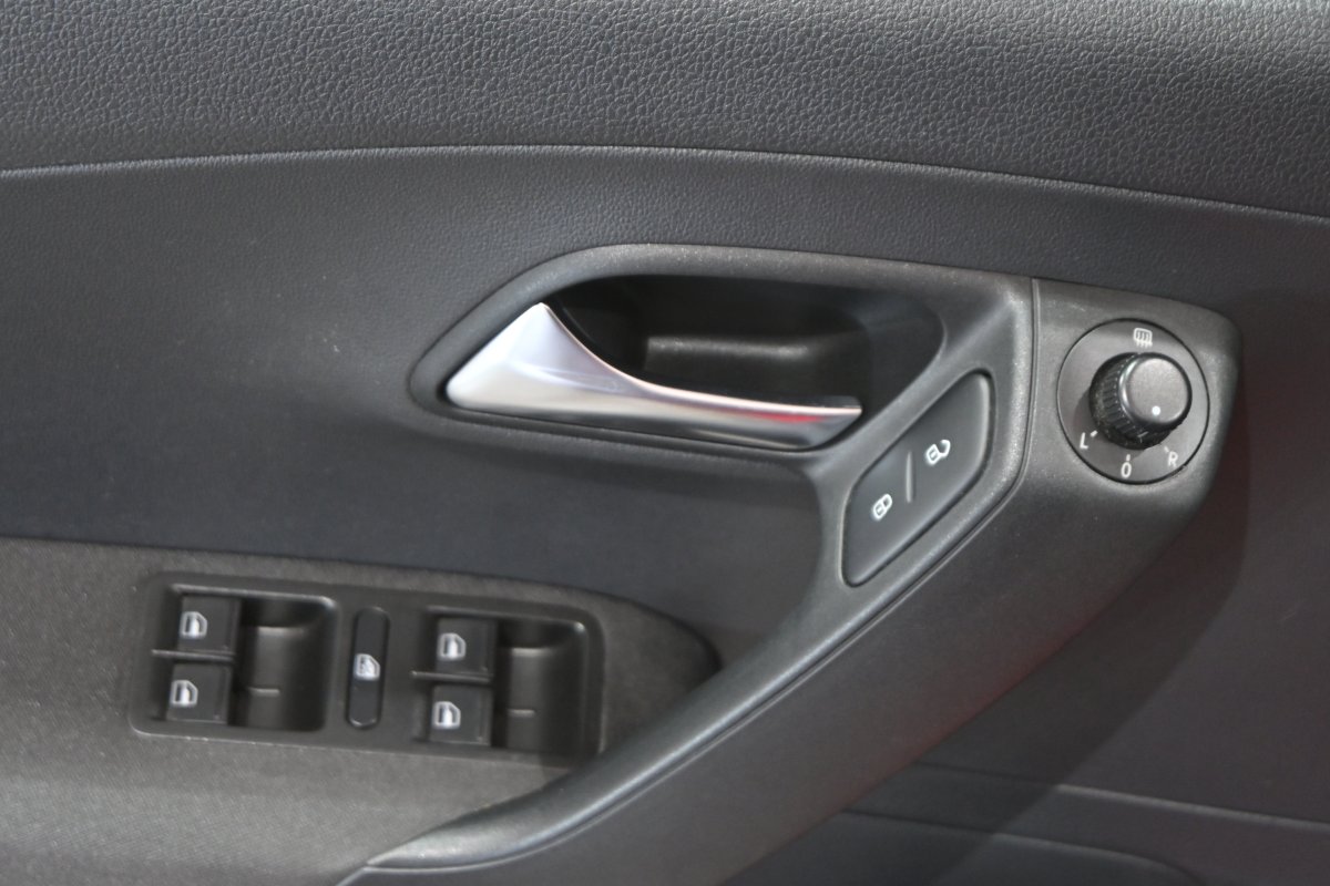 Foto Volkswagen Polo 22
