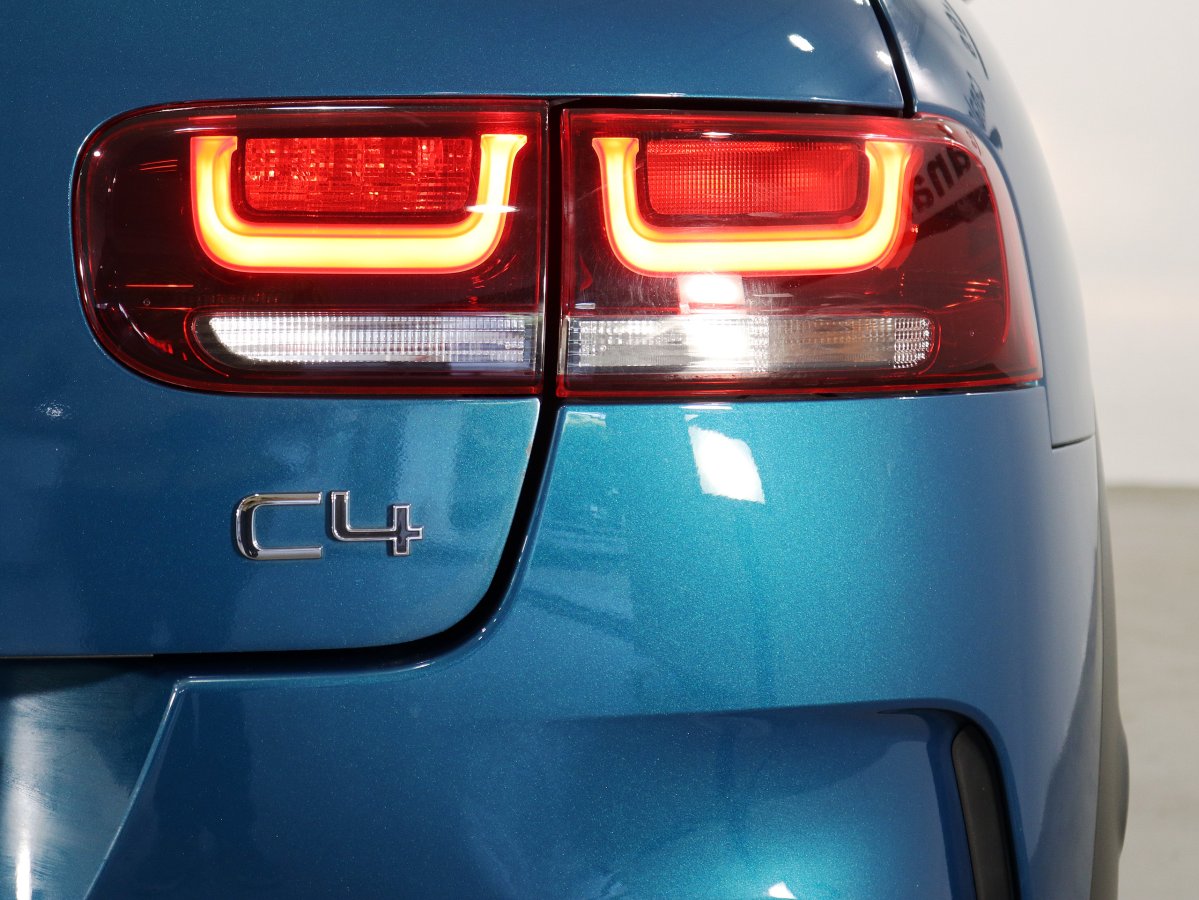 Foto Citroen C4 Cactus 10