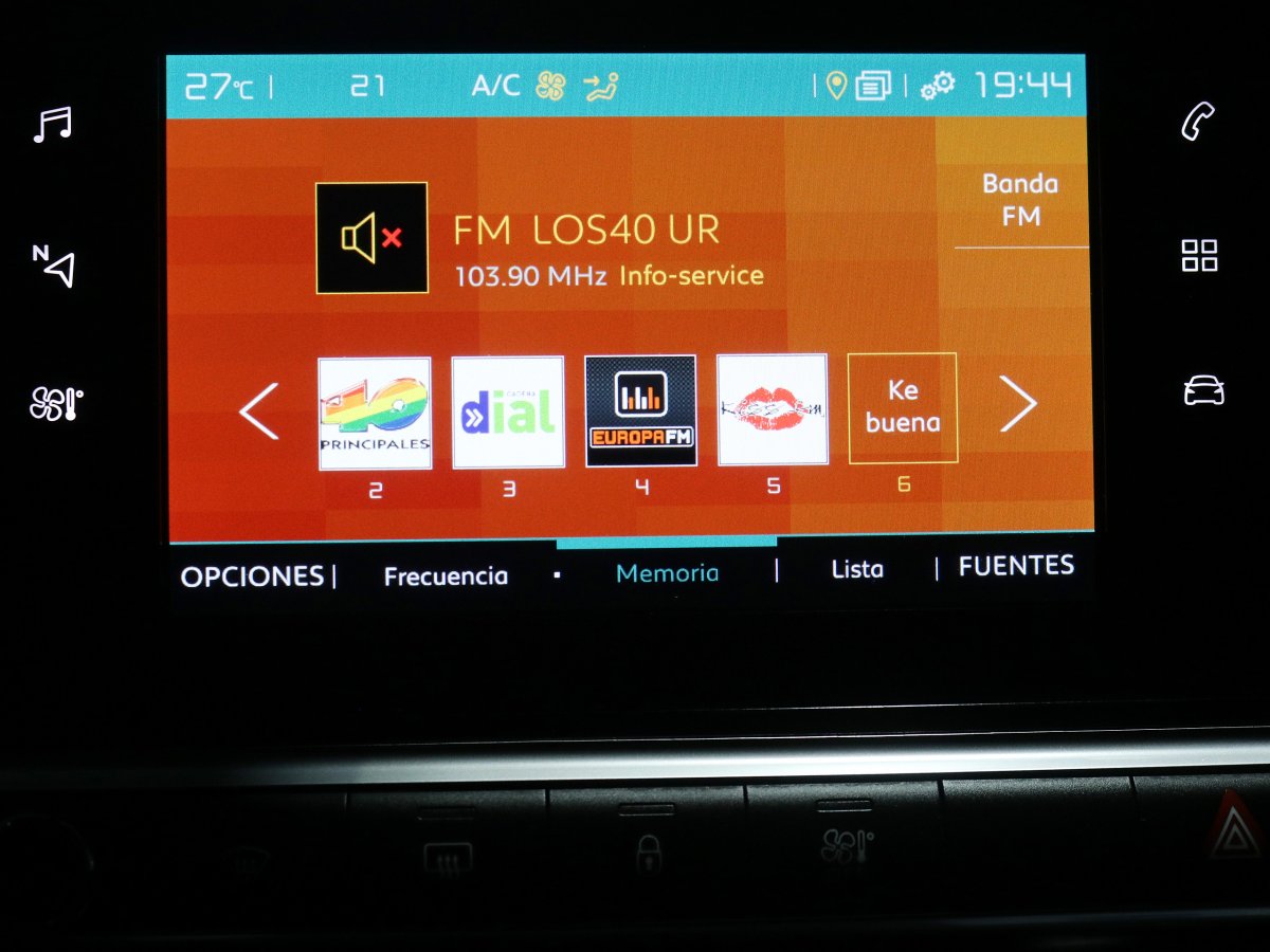 Foto Citroen C4 Cactus 17