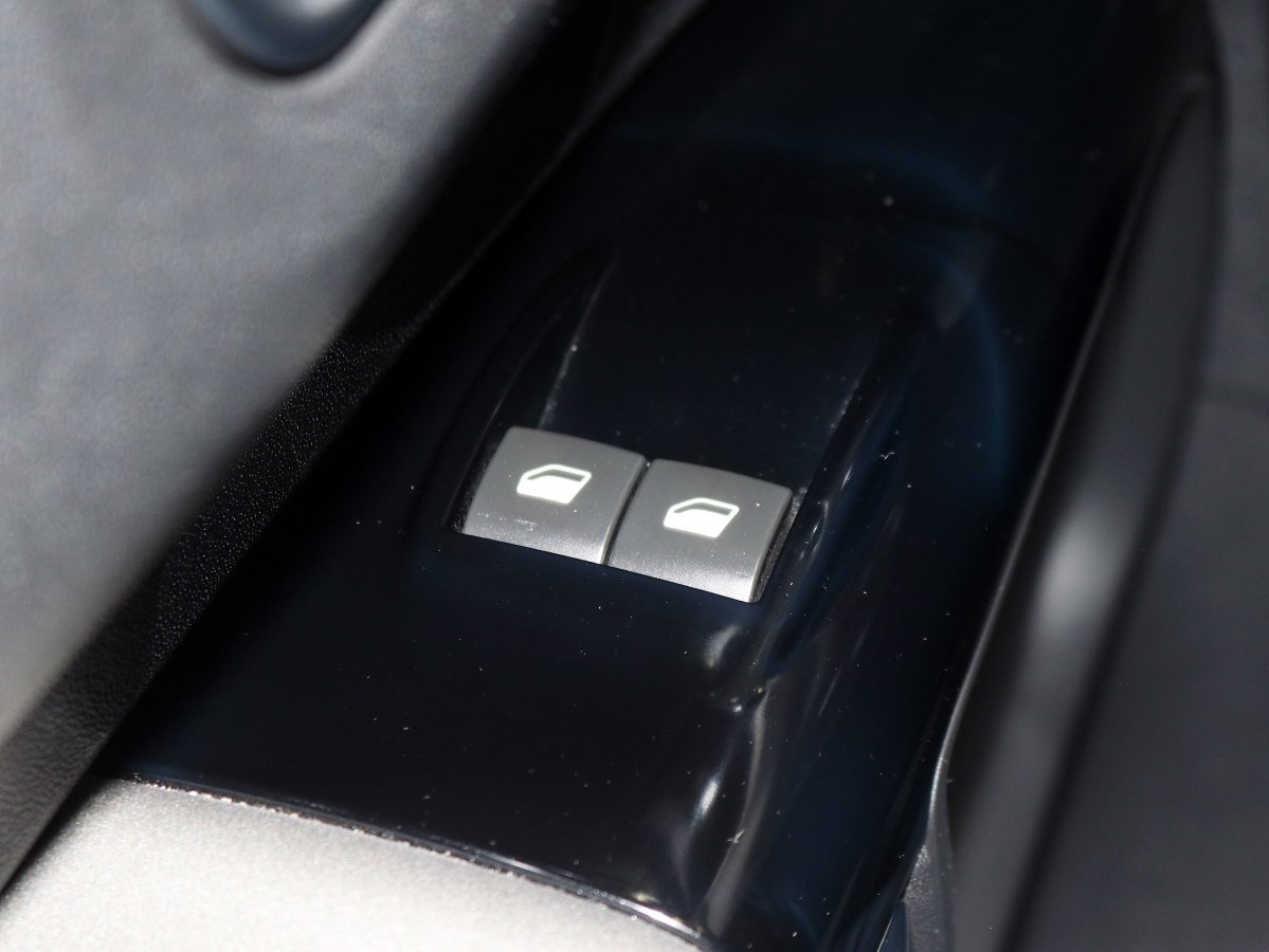 Foto Citroen C4 Cactus 28