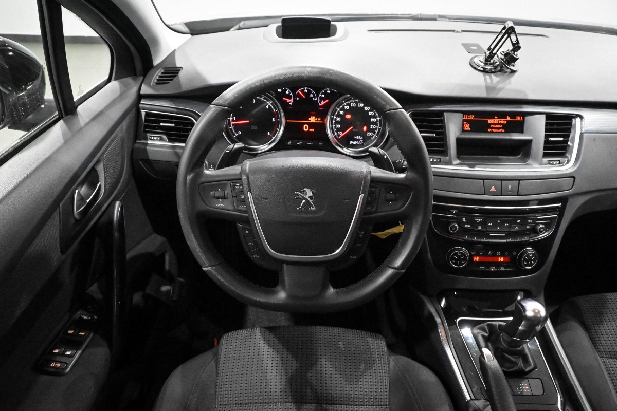 Foto Peugeot 508 19