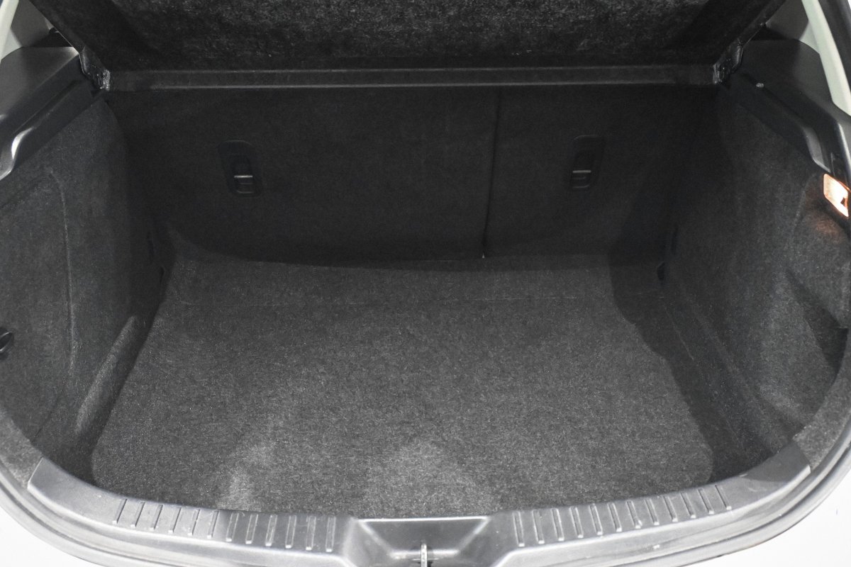 Foto Mazda Mazda3 8