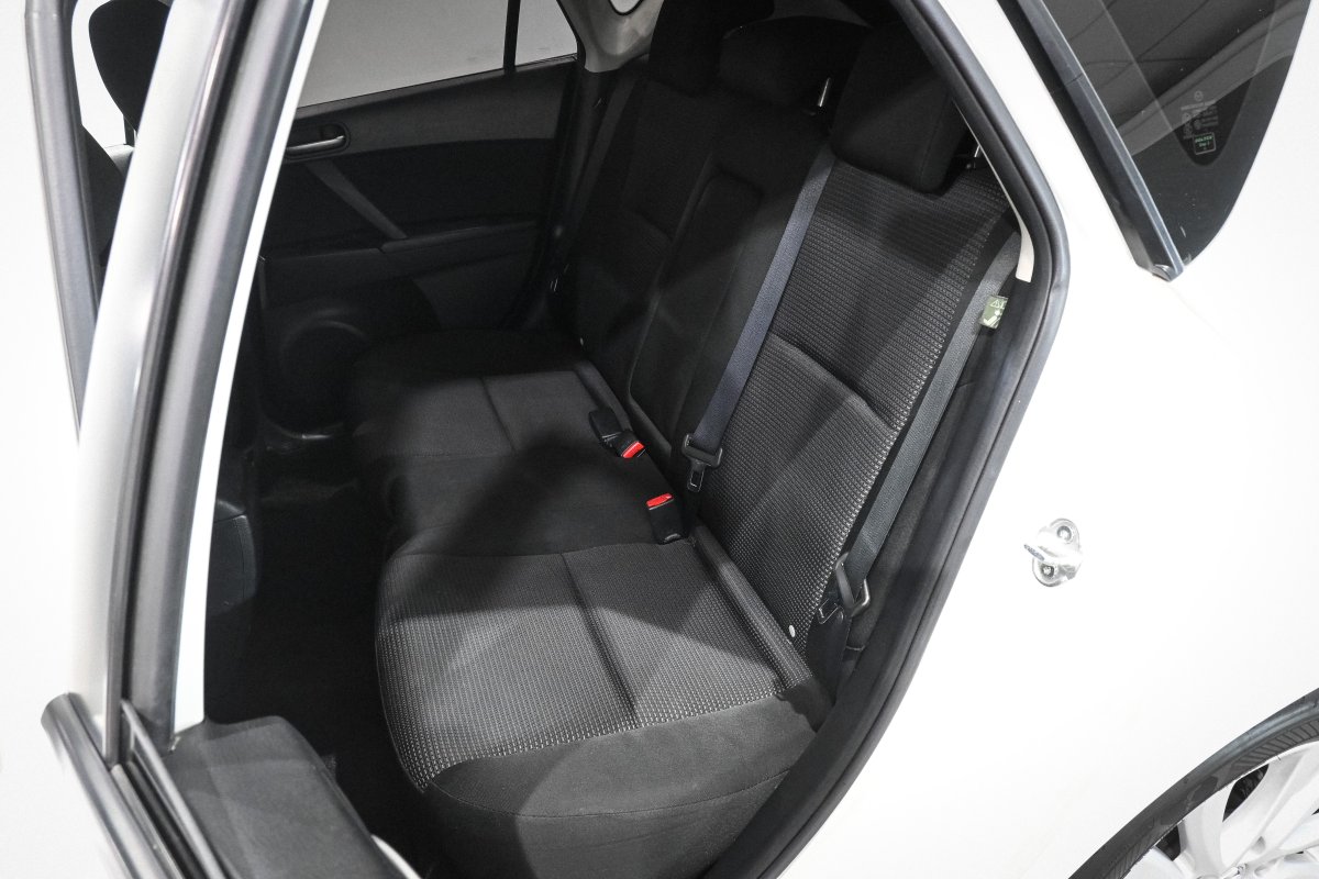 Foto Mazda Mazda3 11