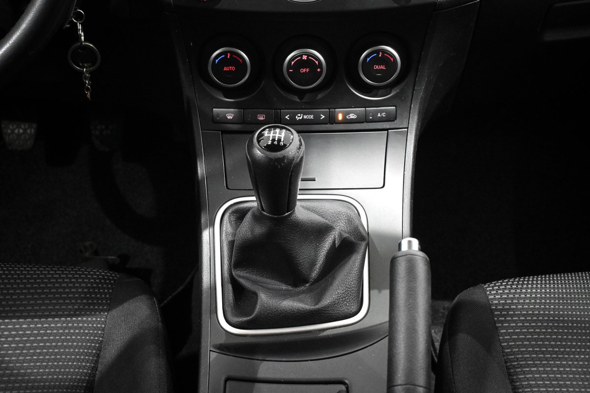 Foto Mazda Mazda3 19
