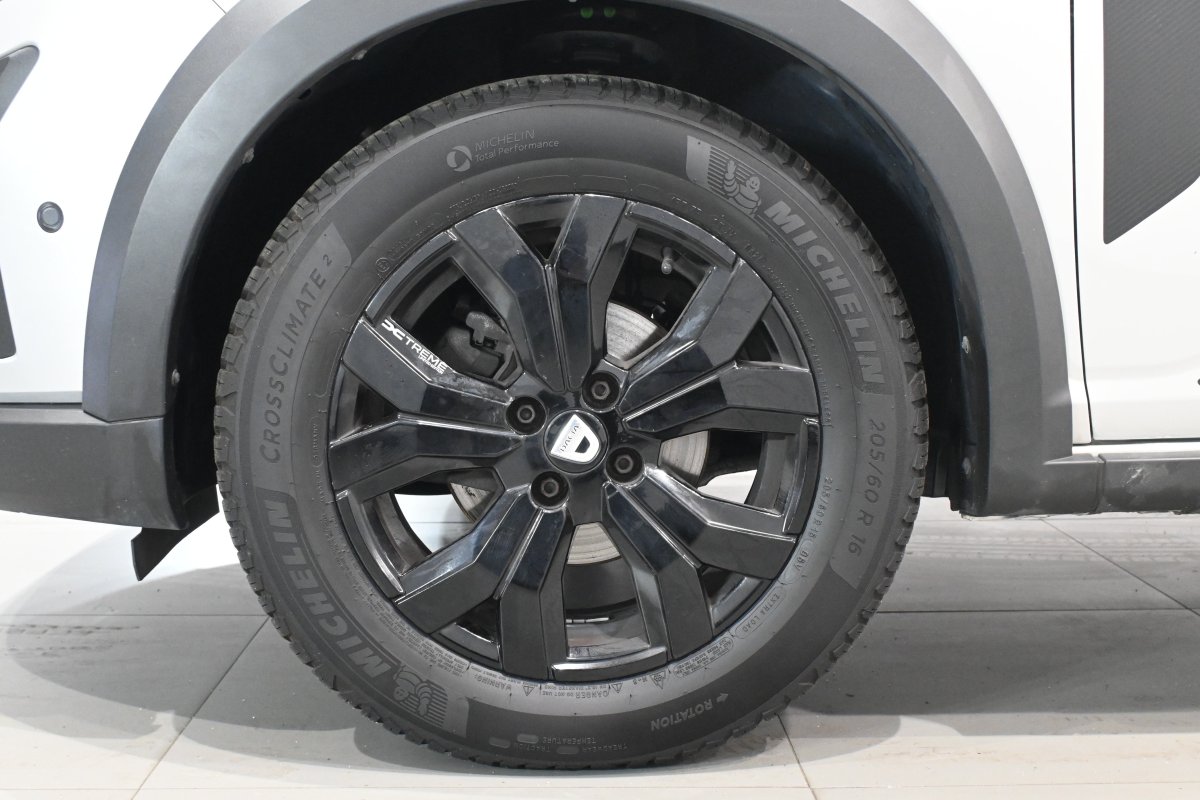 Foto Dacia JOGGER 30