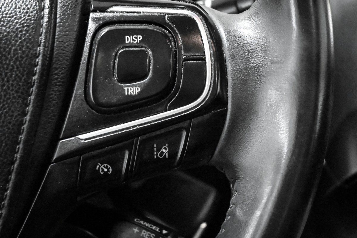 Foto Toyota Verso 26