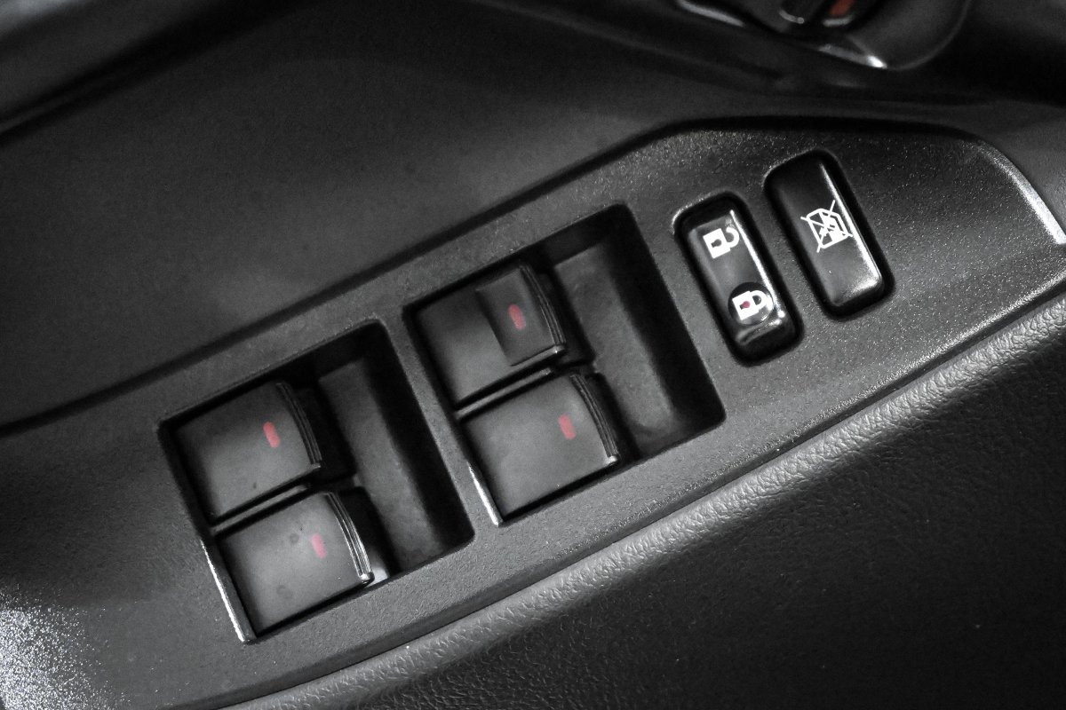 Foto Toyota Verso 28
