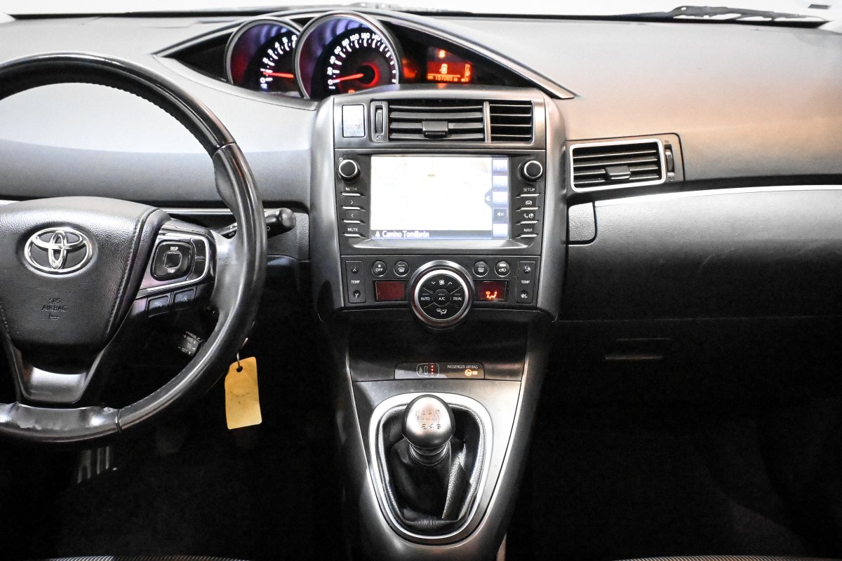 Foto Toyota Verso 20